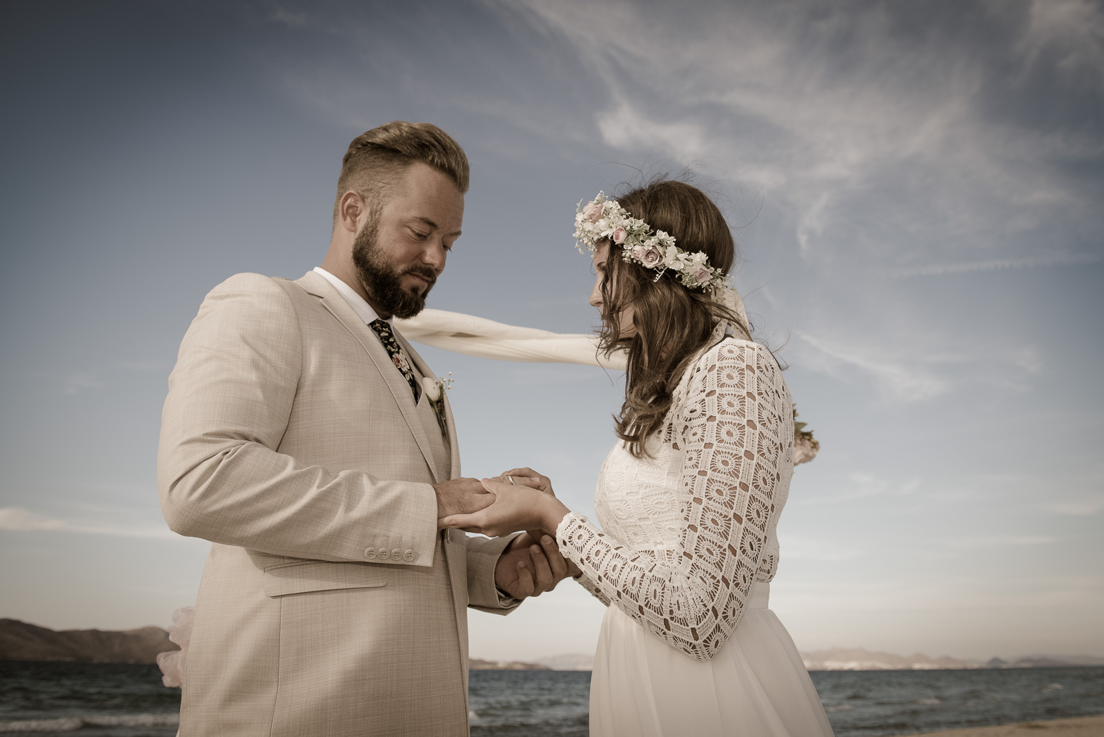 Wedding photographer in Greece, Kos island, Rhodes, Santorini, Mykonos
