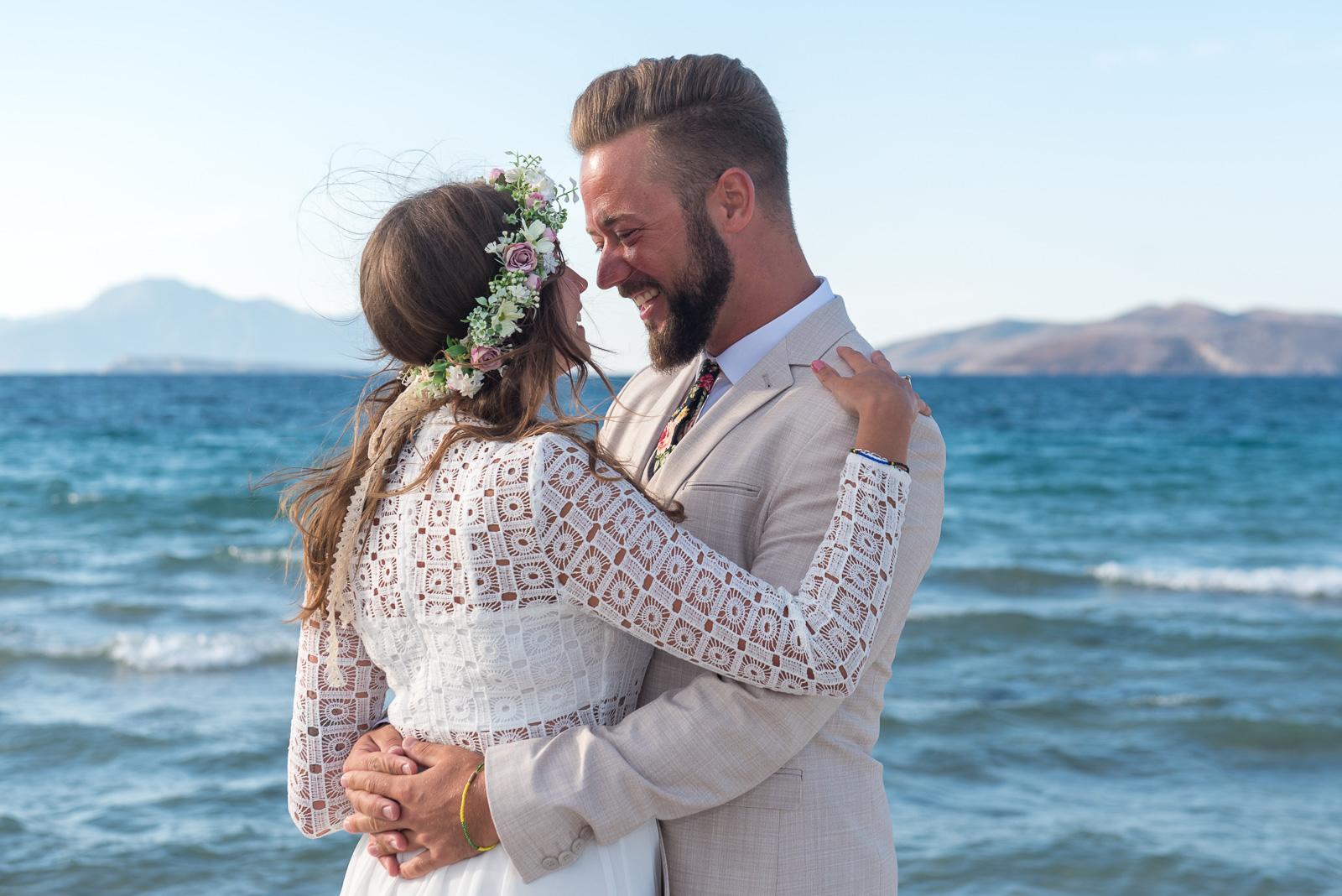 Wedding photographer in Greece, Kos island, Rhodes, Santorini, Mykonos