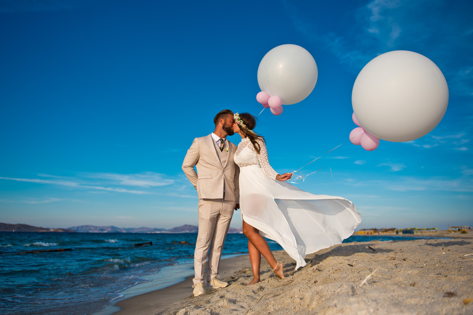 Wedding photographer in Greece, Kos island, Rhodes, Santorini, Mykonos