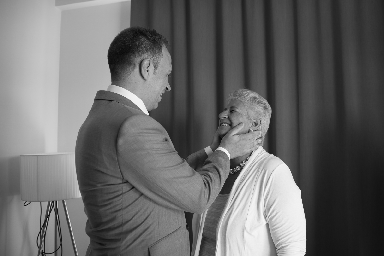 Wedding photographer in Cyclades