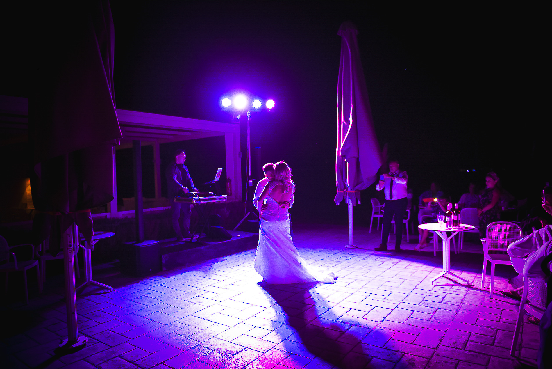 φωτογραφιση του πρωτου χορου, γαμος στην Κω 