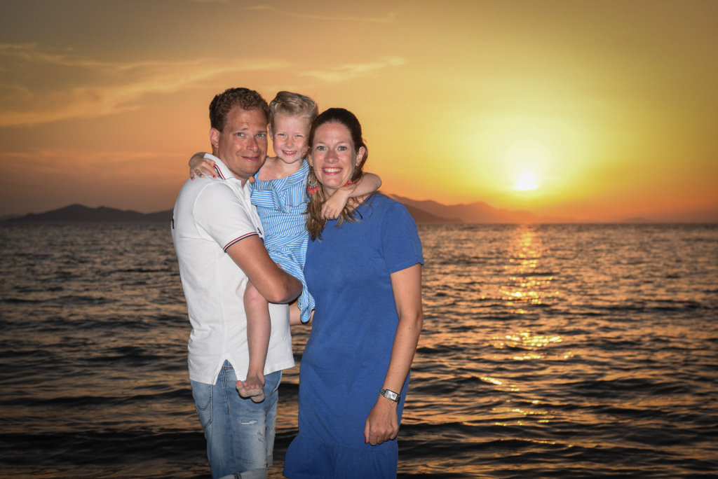 family photo shooting at sunset in Kos