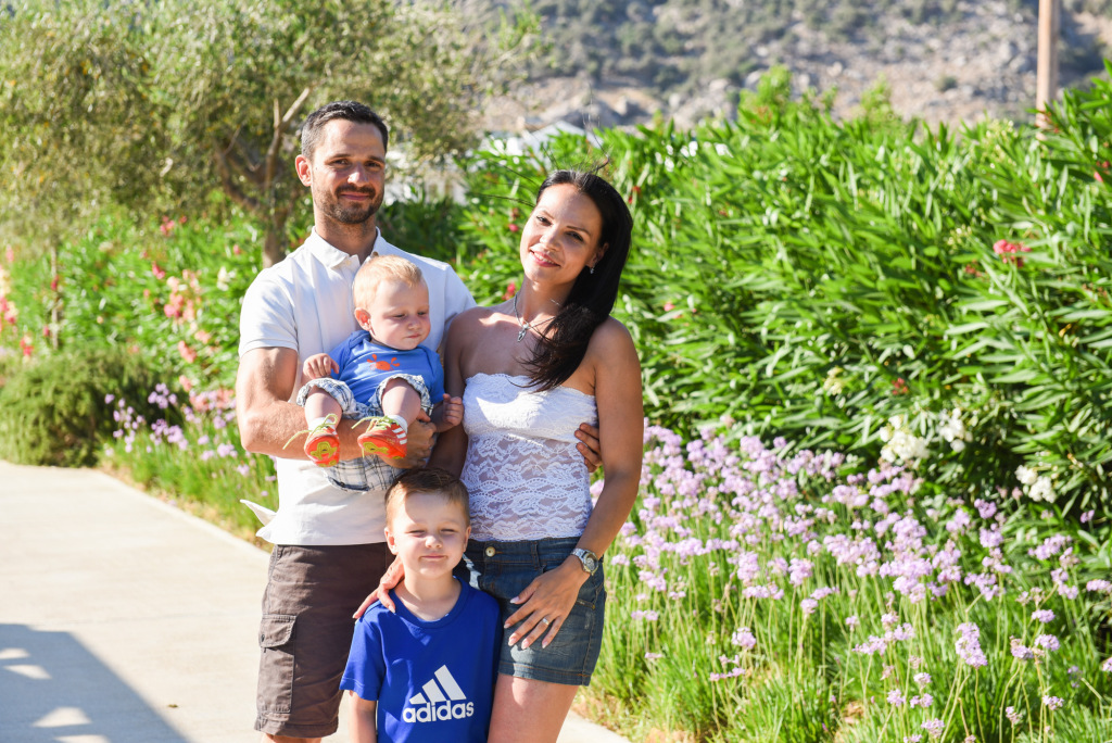 Family photo session in Kos
