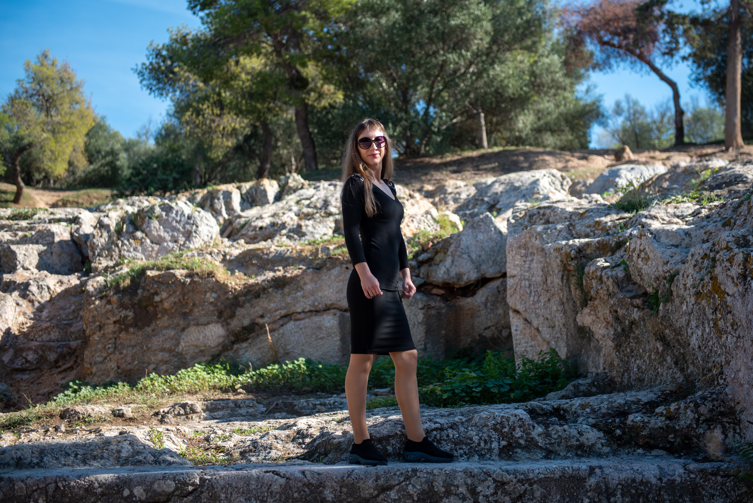 Athens photo shoot with view of Acropolis and Parthenon