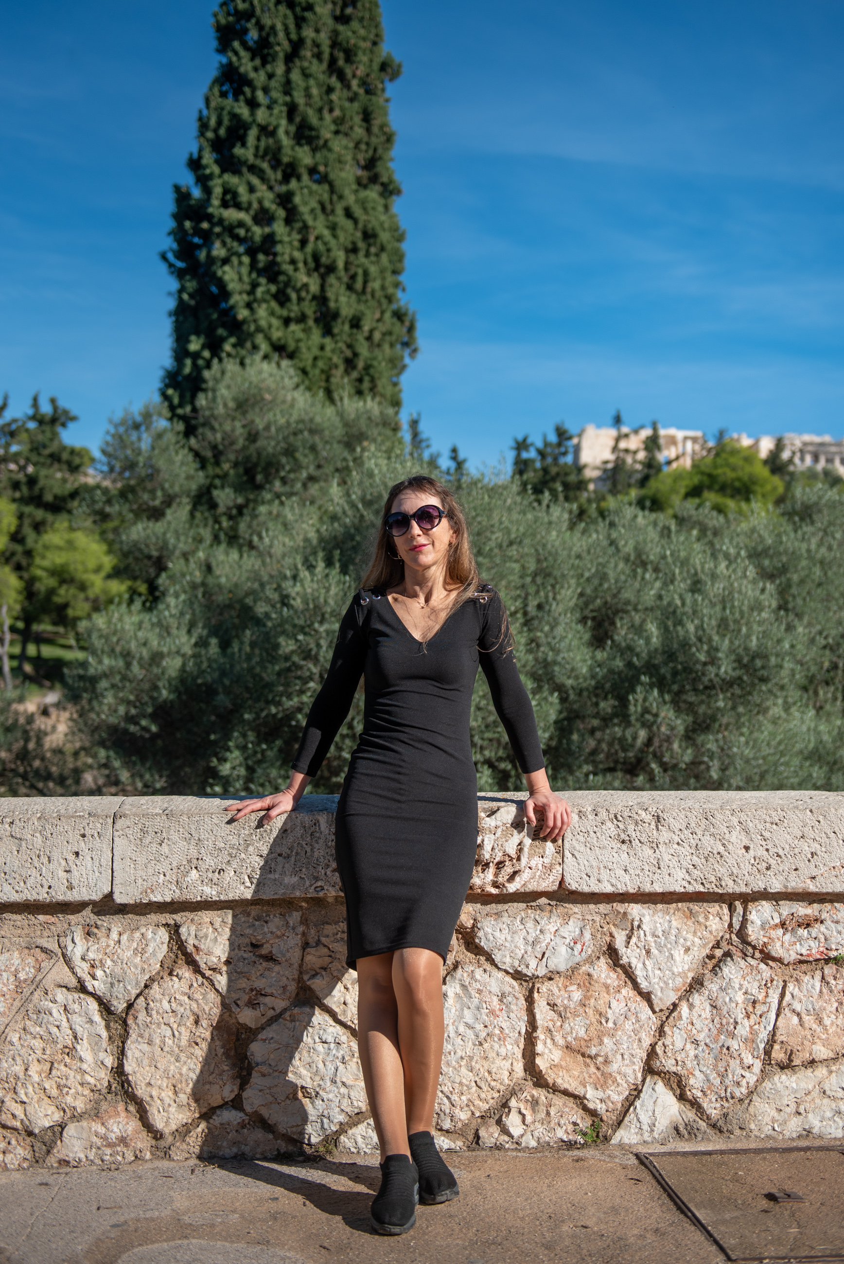 Athens photo shoot with view of Acropolis and Parthenon