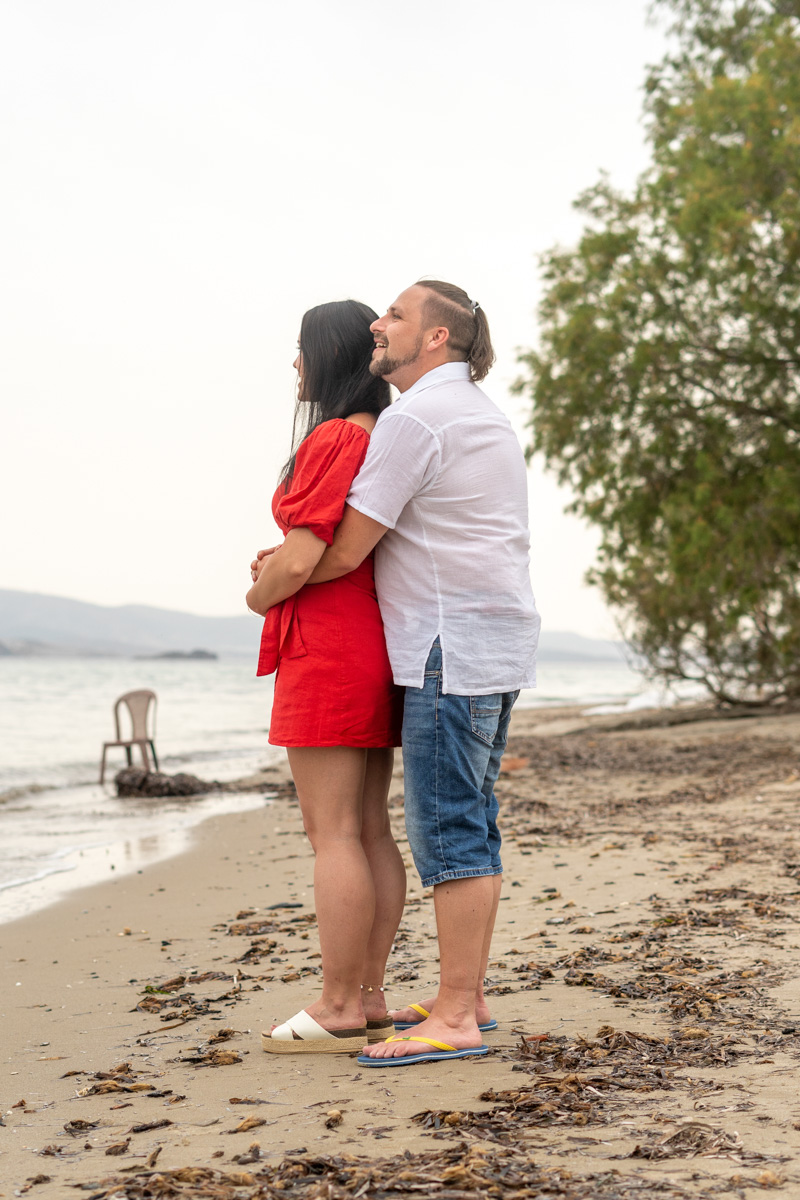 couple photo shoot on the beach