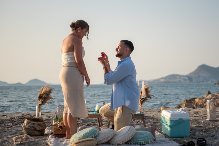 Surprise Proposal in Kos