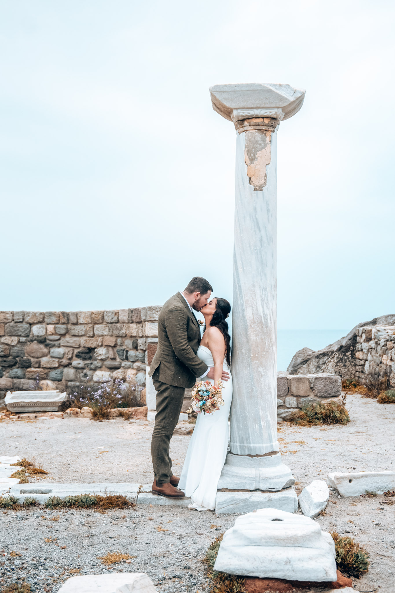 Kos offers breathtaking landscapes, golden beaches, charming villages, and that magical Aegean light – a perfect setting for your dream wedding. From traditional Greek weddings to international couples eloping in the Greek islands, I’ve had the honor to capture them all.